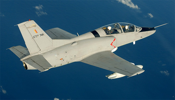 ගුවන් හමුදාවට අයත් සියලු K – 8 වර්ගයේ ජෙට් යානාවල ප්රමිති පරීක්ෂාවක් – ආරක්ෂක අමාත්යාංශය