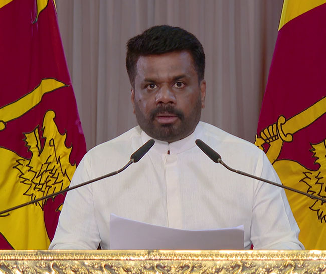 වෙනස් නොවන රාජ්‍ය සේවකයන් වෙනස් කරන්න සූදානම්