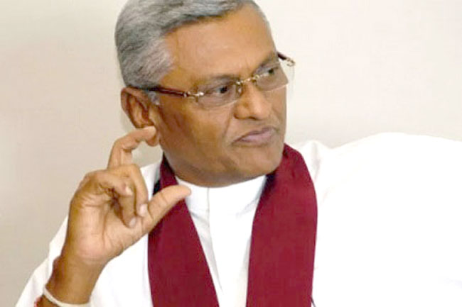 චමල් අත් අඩංගුවට ගැනීමේ සූදානමක්?