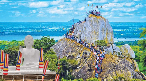 මිහින්තලය-අනුරපුර අටමස්ථානය තන්තිරිමලය කේන්ද්‍ර කර පොසොන් කලාපයක්