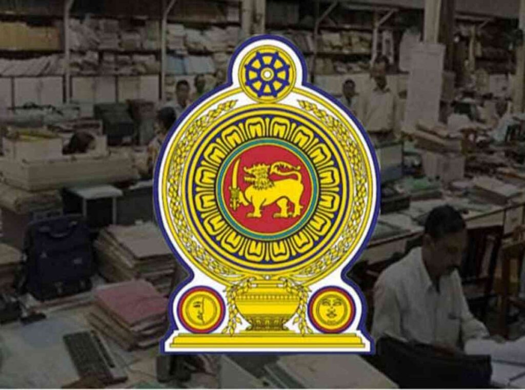 රාජ්‍ය සේවයට අලුතින් තිස් දහසක්