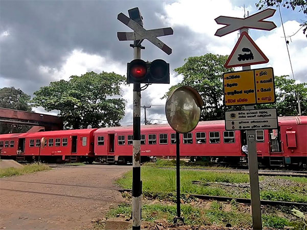 මුහුදුබඩ මාර්ගයේ දුම්රිය සංඥා පද්ධතියේ විශේෂ පරීක්ෂාවක්