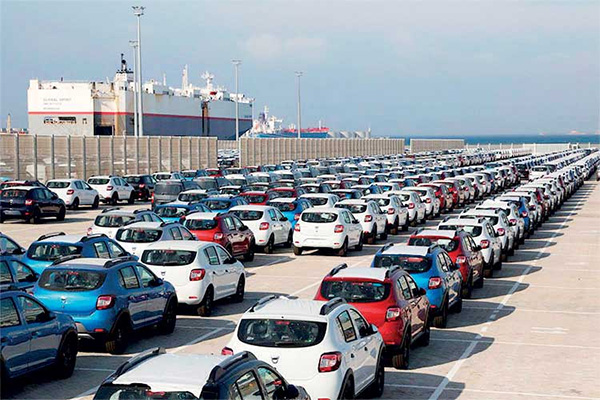 මේ වසරේ මාස පහට වාහන ආනයනයෙන් බිලියන 132ක බදු ආදායමක්