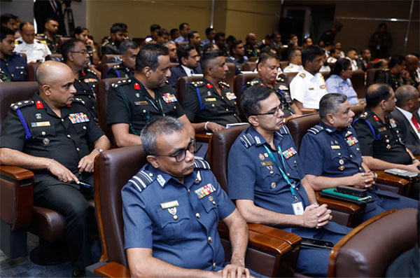 තාක්‍ෂණික තර්ජන හමුවේ සයිබර් ආරක්‍ෂක යන්ත්‍රණයක් ගොඩනැඟීමට අවධානය