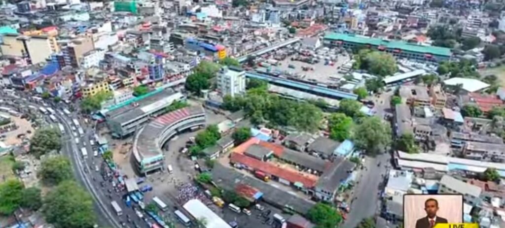 හැට වසරකට පසු පිටකොටුව බස් පොළ අලුත් වෙයි