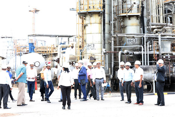 නව තෙල් පිරිපහදුවක් සපුගස්කන්දට