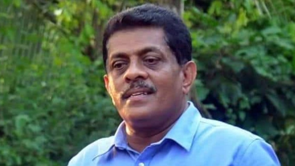 සරණ ගුණවර්ධන අධිකරණය හමුවේ වරද  පිළිගැනීමට ගොනු කළ මෝසම ඔහුම ඉවත් කර ගනියි