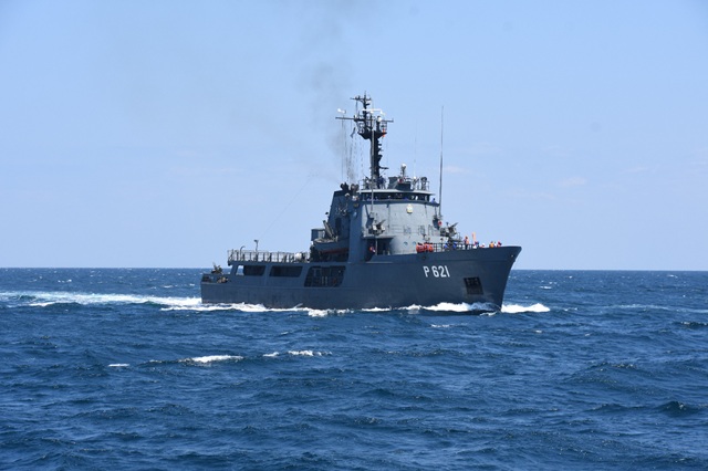 මුහුදේ අතරමං නැවියන් බේරා ගන්න නාවික හමුදා “සමුදුර” යයි