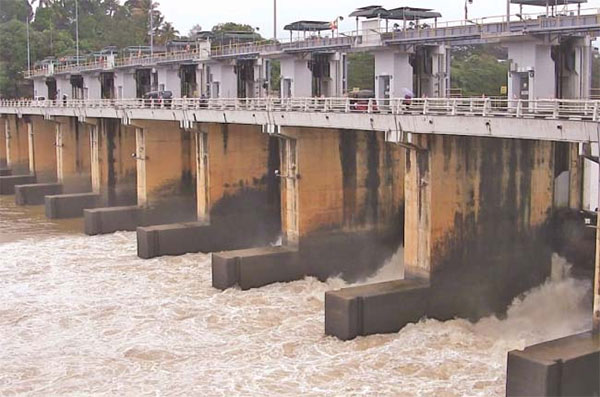 දැදුරුඔය – පොල්ගොල්ල ජලාශවල වාන් දොරටු විවෘතයි