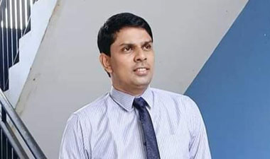 අර්චුනා අත් අඩංගුවට ගන්නැයි වරෙන්තු