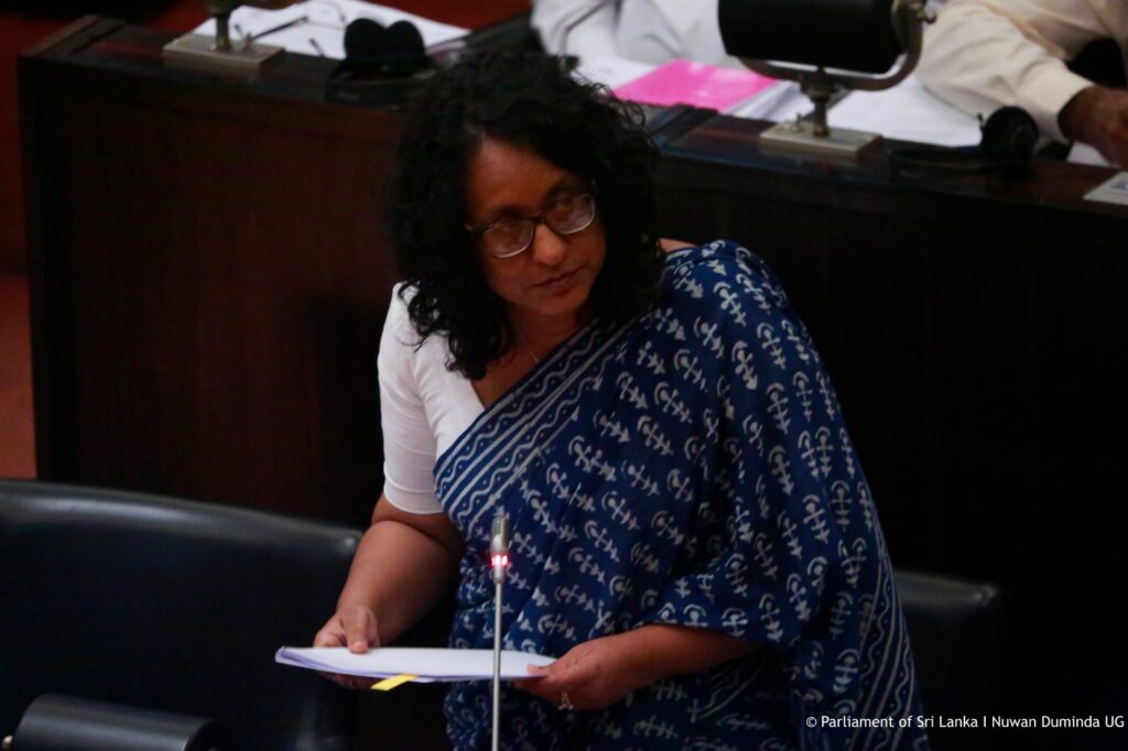 6 ශ්රේණියේ ඉංග්රීසි මොඩියුලය ගැන අනවශ්ය බයක් ඇති කර ගන්න එපා