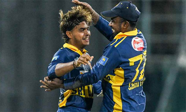 එංගලන්තයට එරෙහි පළමු එක්දින තරගයෙන් ලංකාවට ලකුණු 19ක ජයක්