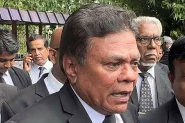 කොළඹ මහෙස්ත්‍රාත් අධිකරණ නීතිඥ සංගමයේ සභාපති ධුරය ගුණරත්න වන්නිනායකට