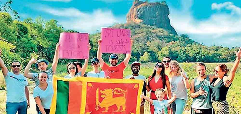 මේ වසරේ විදෙස් සංචාරක පැමිණීම ලක්ෂ තුන පනී