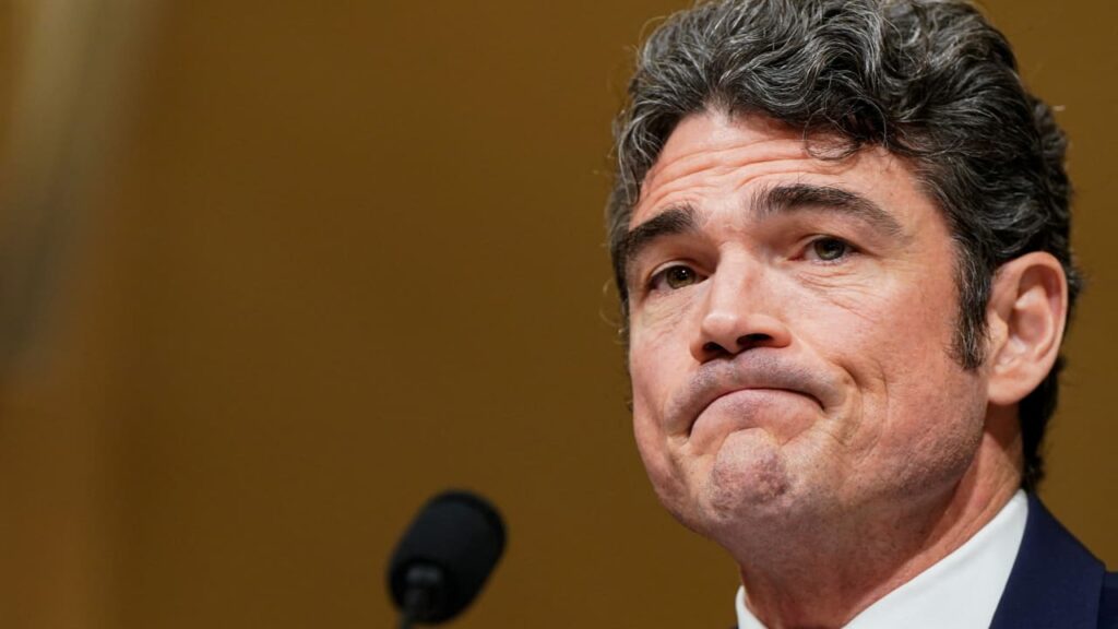 ඇමරිකාවේ ජාතික ත්රස්ත මර්දන මධ්යස්ථාන අධ්යක්ෂ ඉල්ලා අස්වෙයි