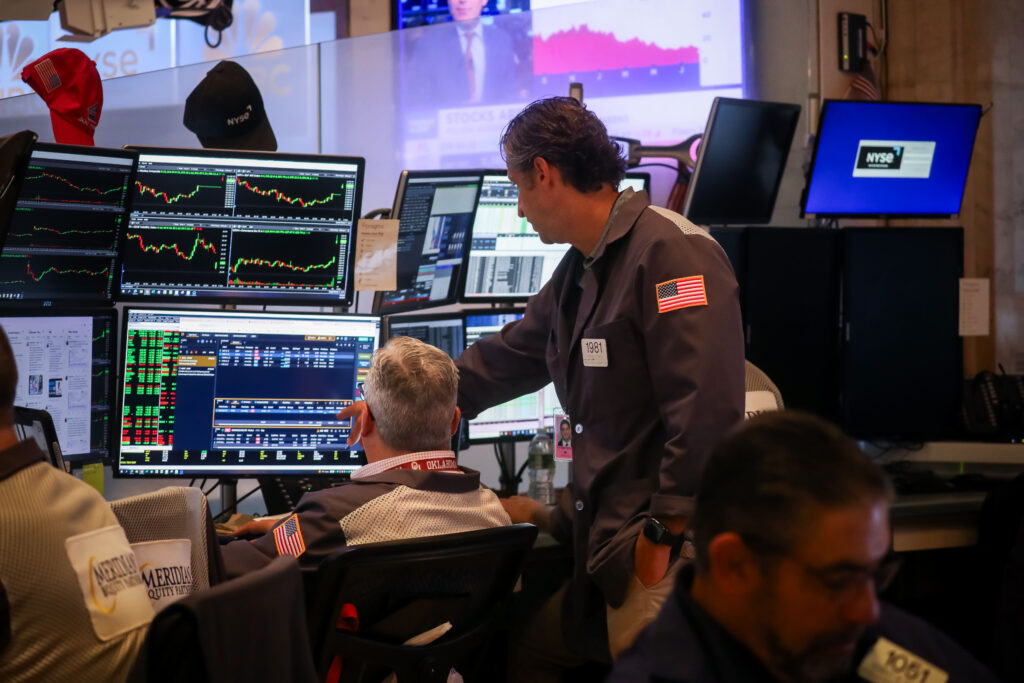 අමෙරිකානු කොටස් වෙළෙඳපොළ පහත වැටේ