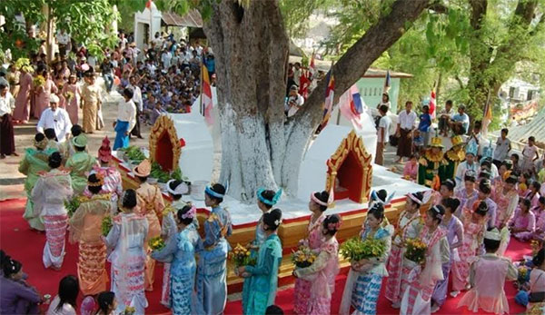 මියන්මාරයේ කසෝන් (Kason) උත්සවය