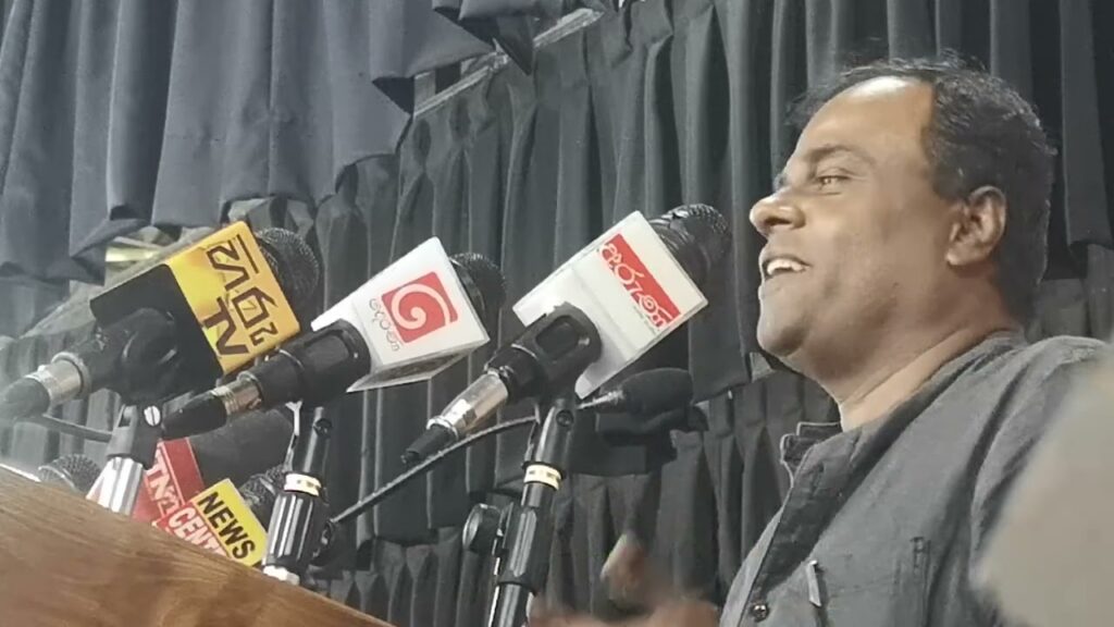 වී  රජයේ වී  මිල  අසාධාරණයි