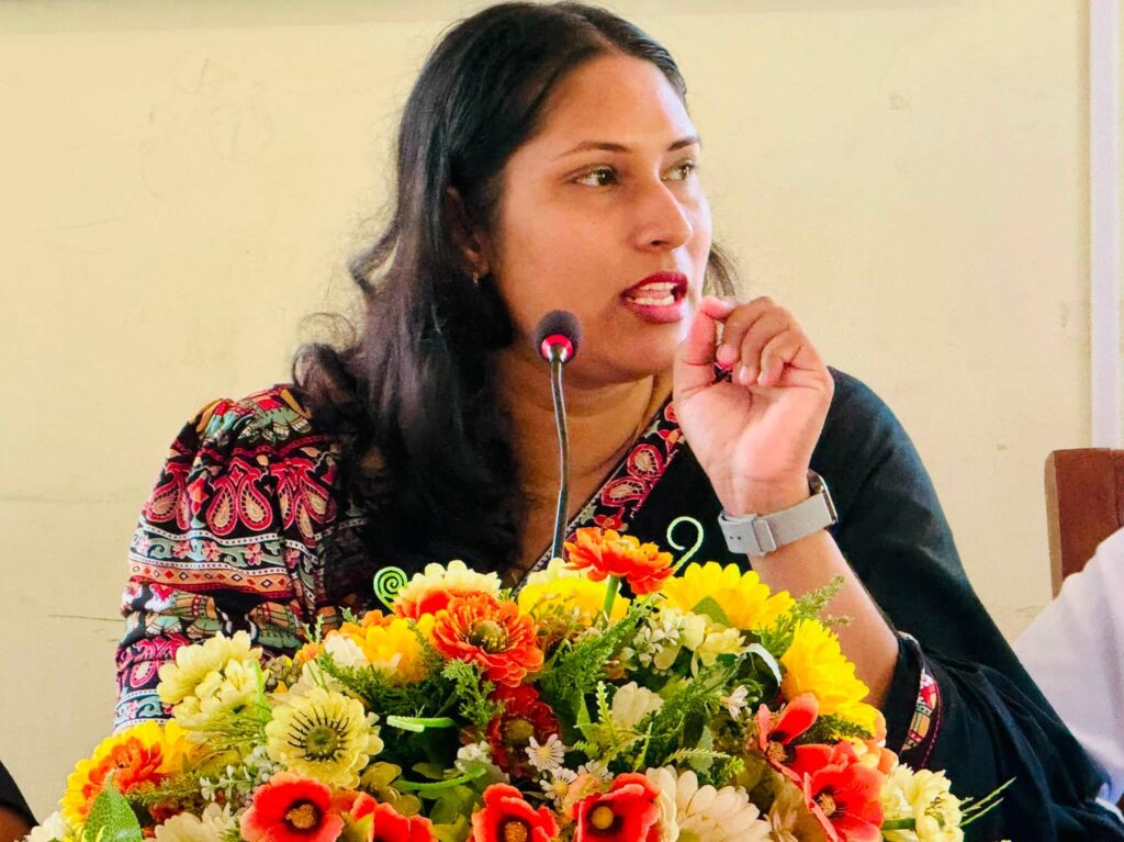 විනිසුරුවරුන්ගේ විශ්රාම වයස දීර්ඝ කිරීමේ සංශෝධනයට ජනමත විචාරණයක් අවශ්ය වුවහොත් ඊට සූදානම්