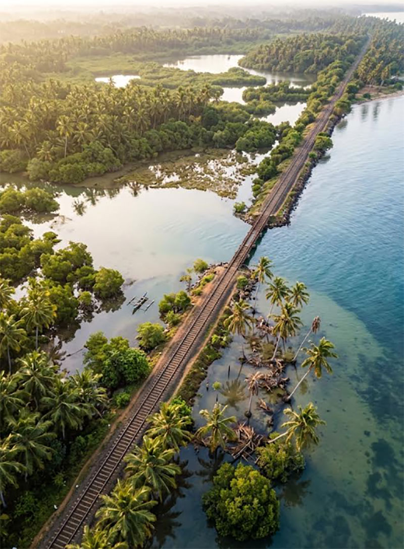  ශ්‍රී ලංකාවේ වයඹදිග වෙරළ සහ තෙත්බිම් අවදානම: පුත්තලම සහ ආනවිලුන්දාව ආශ්‍රිත තෙත්බිම්, දුම්රිය මාර්ග සහ වෙරළබඩ භූමිය දෙසට සාගර ජලය ගලා එමින් පහත් බිම් යටවන ආකාරය කෘත්‍රිම බුද්ධිය දකින ආකාරය