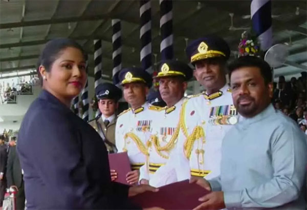පොලීසියේ සහ STF නිලධාරීන් 1,642කට උසස්වීම්